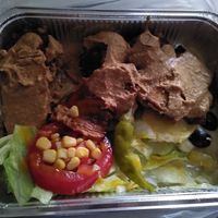 Marafina Teller (Tofu, Falafel, Salad, two types of sauce) at Marafina in Berlin