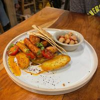  at Gecko Coffeehouse in East London