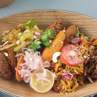 Vegan bowl at Green Shake in Saint-leu