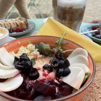 vegane Capri-Bowl, super köstlich!   at Cafe MUSTI in Erfurt