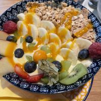 Vegane Joghurt Bowl  at Cafe MUSTI in Erfurt