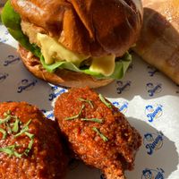  at Jimmy's Street Food in Paris