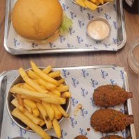  at Jimmy's Street Food in Paris