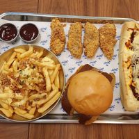  at Jimmy's Street Food in Paris