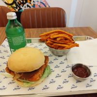 at Jimmy's Street Food in Paris
