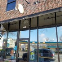 outside at Dulce Vegan Bakery and Cafe in Atlanta