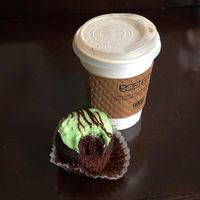 Chai Latte with oat milk and chocolate mint cupcake at Dulce Vegan Bakery and Cafe in Atlanta