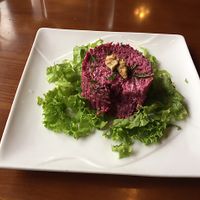 beet salad at Chīsù De - Veggie Table in Beijing