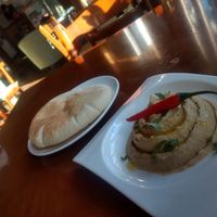 Small Hummus at Chīsù De - Veggie Table in Beijing