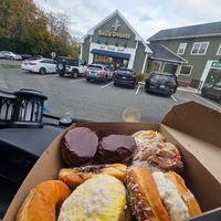  at Neil's Donuts in Middletown