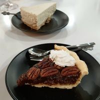 Pecan pie at Vivi's Veggie in Seoul