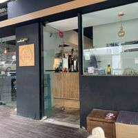 Shop from the outside, dog included!  at Vivi's Veggie in Seoul
