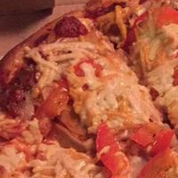 Cook Special Red Pepper, Chick'n and Mushrooms at Vegan Pizza House in Vancouver