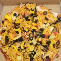 Mediterranean pizza at Vegan Pizza House in Vancouver