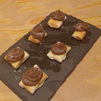 Deliciosas de cocholate con sal at La Bicicleta in Barcelona