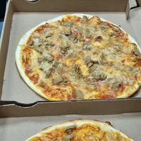 Vegane Döner Pizza super lecker 😋 at Big Baba in Ulm