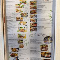 menu at El Arco Pinoy in Madrid