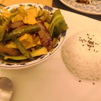  at El Arco Pinoy in Madrid