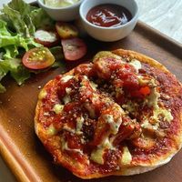 Vegan pizza at Plant-erian in Krabi