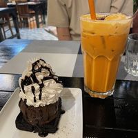 Brownie Chocky and Thai Tea  at Plant-erian in Krabi