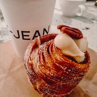  at Saint-Jean in Amsterdam