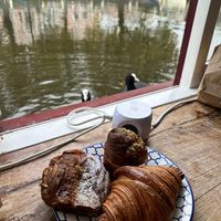  at Saint-Jean in Amsterdam