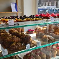  at Saint-Jean in Amsterdam