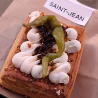  at Saint-Jean in Amsterdam