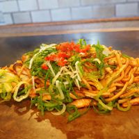 yaki-soba with mushrooms at Gion Tanto - 祇園たんと in Kyoto