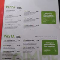 4 vegan opties op een aparte vega kaart at Happy Italy in Enschede