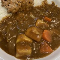 Vegan base curry with vegetable mix and feemented soy beans (納豆- natto) topping  at Coco Ichibanya - Edogawabashi Station in Tokyo