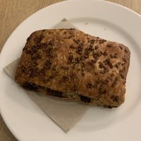 Pan au chocolat vegano  at Lampadina in Bologna