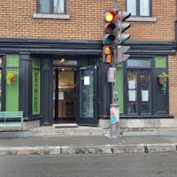 Devant du restaurant Pizzazorg at Pizzazorg in Quebec