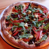 Pizza Greta avec fromage végétalien at Pizzazorg in Quebec