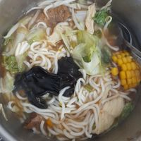 Bah kut teh noodle soup at Li Jie's Kitchen 長春蔬食 in Central Singapore