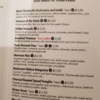 Most sides are vegan "PB" at Honest Greens - Tuset in Barcelona