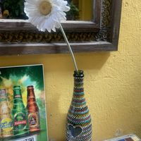 Beautiful artwork #Veganuary at Dushi Delicious  in Oranjestad