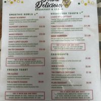   at Dushi Delicious  in Oranjestad