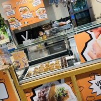 Super lecker und grosse Portionen   #Veganuary at Veganitas Pop Up- Bahnhofplatz  in Zurich