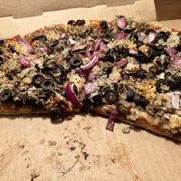 Regular crust and red sauce with mushroom, red onion, olive, basil and garlic with vegan cheese.   at Mountain Mike's Pizza in Pleasanton