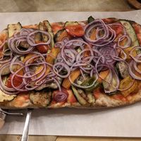 Pinsa individuell: gegrilltes Gemüse & Zwiebeln at Pinsa Imperium in Bad Wildungen