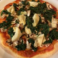 Gluten free spinach artichoke mushroom pizza   at Mystery of Pizza in Frankfurt