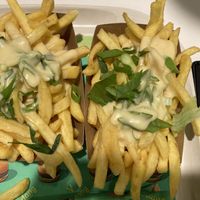cheezy fries at Vedang - green burger | Skyline Plaza in Frankfurt