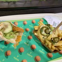 Wrap + Chili Fries 12€ (Menu +0.4€)  at Vedang - green burger | Skyline Plaza in Frankfurt