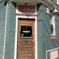 Entrance  at Floressa in Cleveland