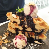 Waffles at Dicki's in Ascot