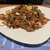 Pad Ki Mao (Reisnudeln nach Basilikum-Chili-Art)  at Sawasdee Thai in Sion