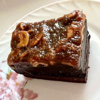 Toffee cake #Veganuary at Veganet by Kanda in Bangkok