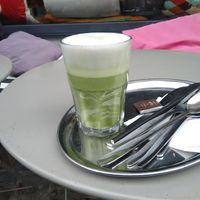 Matcha latte w/oat milk at Leopold in Brussels