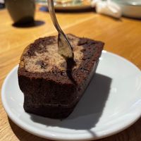 Vegan chocolate-banane cake at Leopold in Brussels